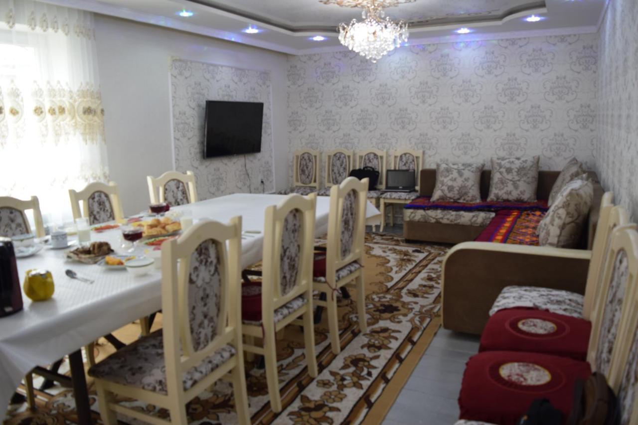 Naryn Guest House Экстерьер фото