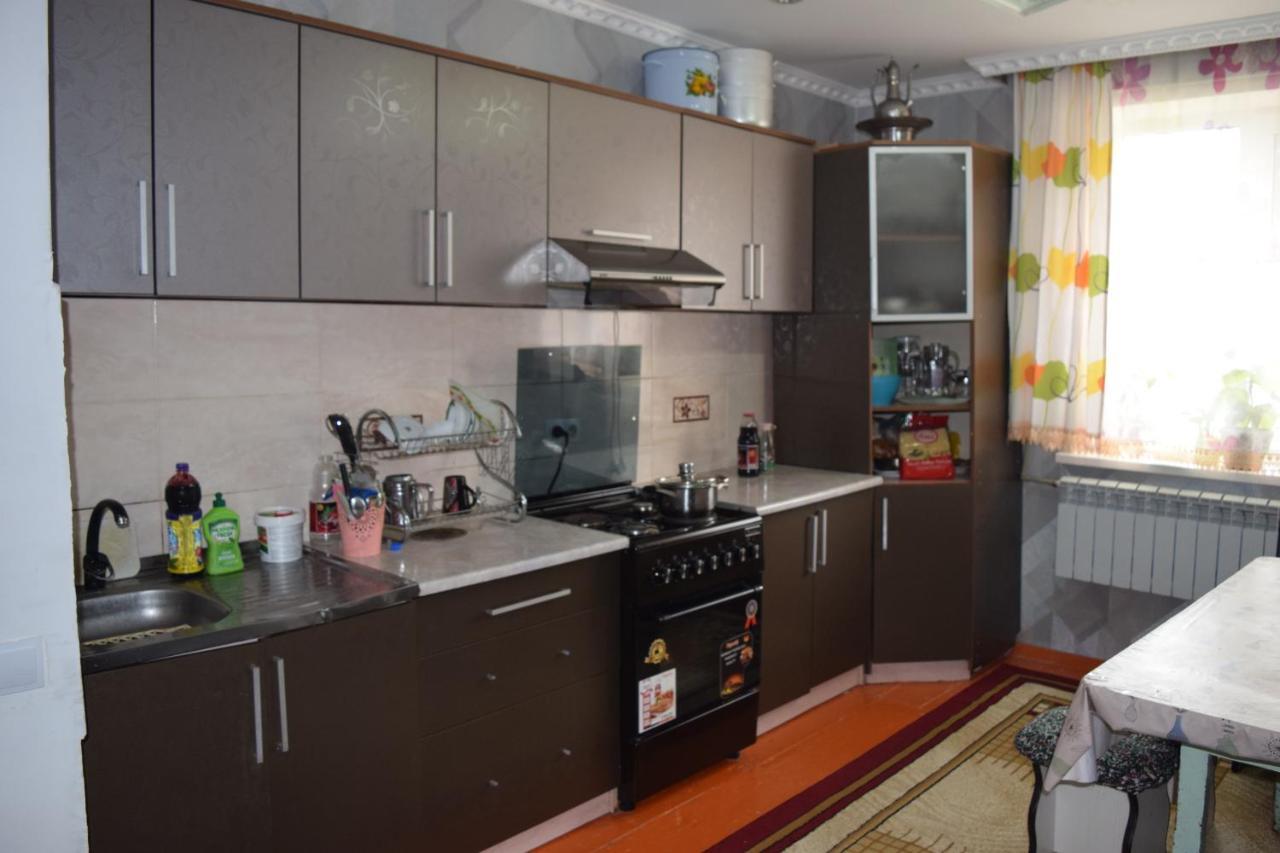 Naryn Guest House Экстерьер фото