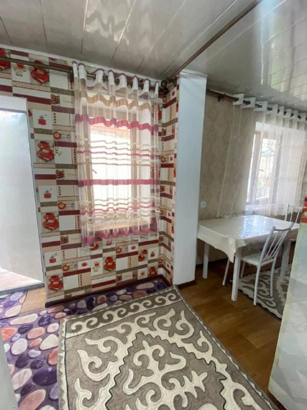 Naryn Guest House Экстерьер фото