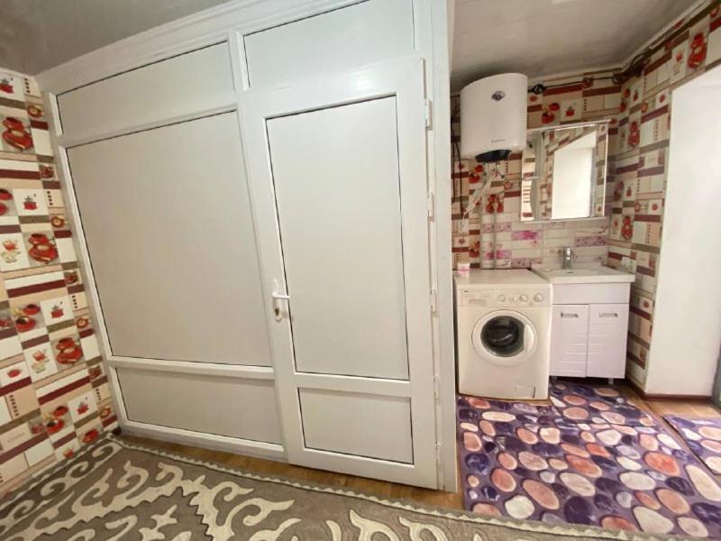 Naryn Guest House Экстерьер фото