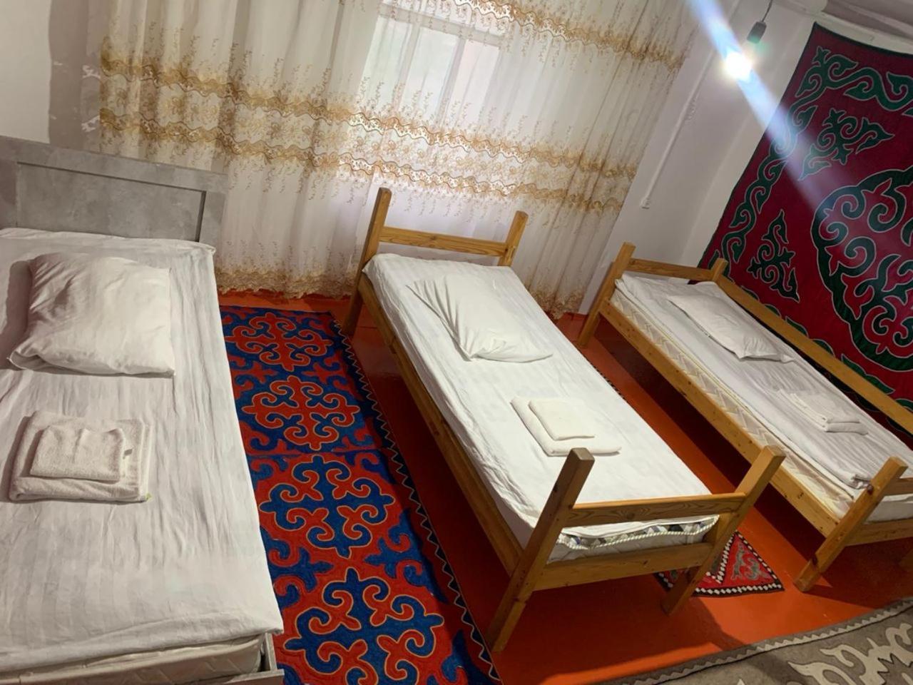 Naryn Guest House Экстерьер фото