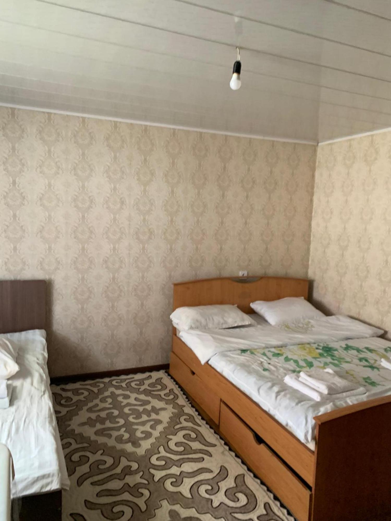 Naryn Guest House Экстерьер фото